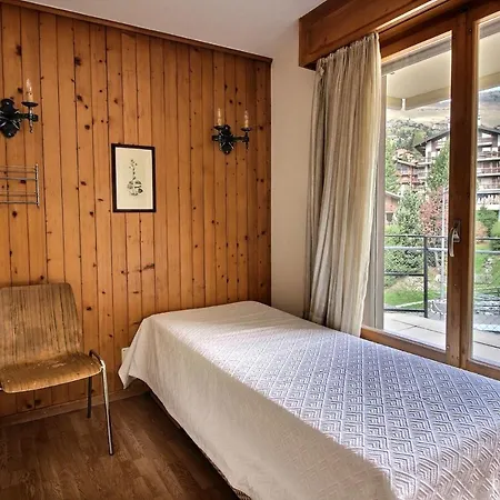 Studio For 1-2 People, Situated Next To The Shops, North Facing, Wifi Appartement Bagnes
